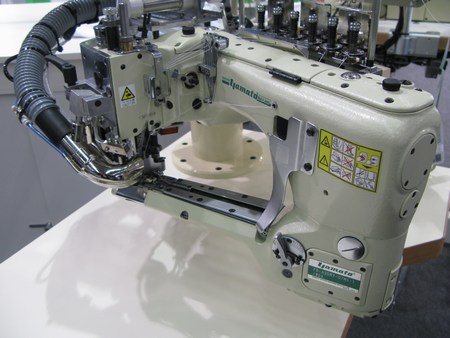 Máquina de Braço Flat-Lock YAMATO FD62SD-07MS-8-1